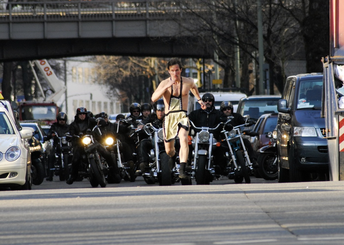 Кадры из Почему мужчины никогда не слушают, а женщины не умеют парковаться (2007)