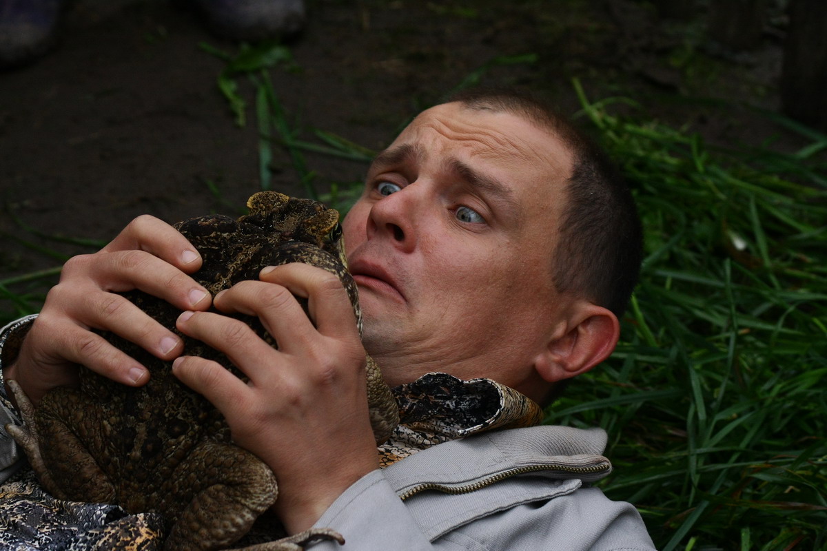 Кадры из Не надо печалиться (2010)