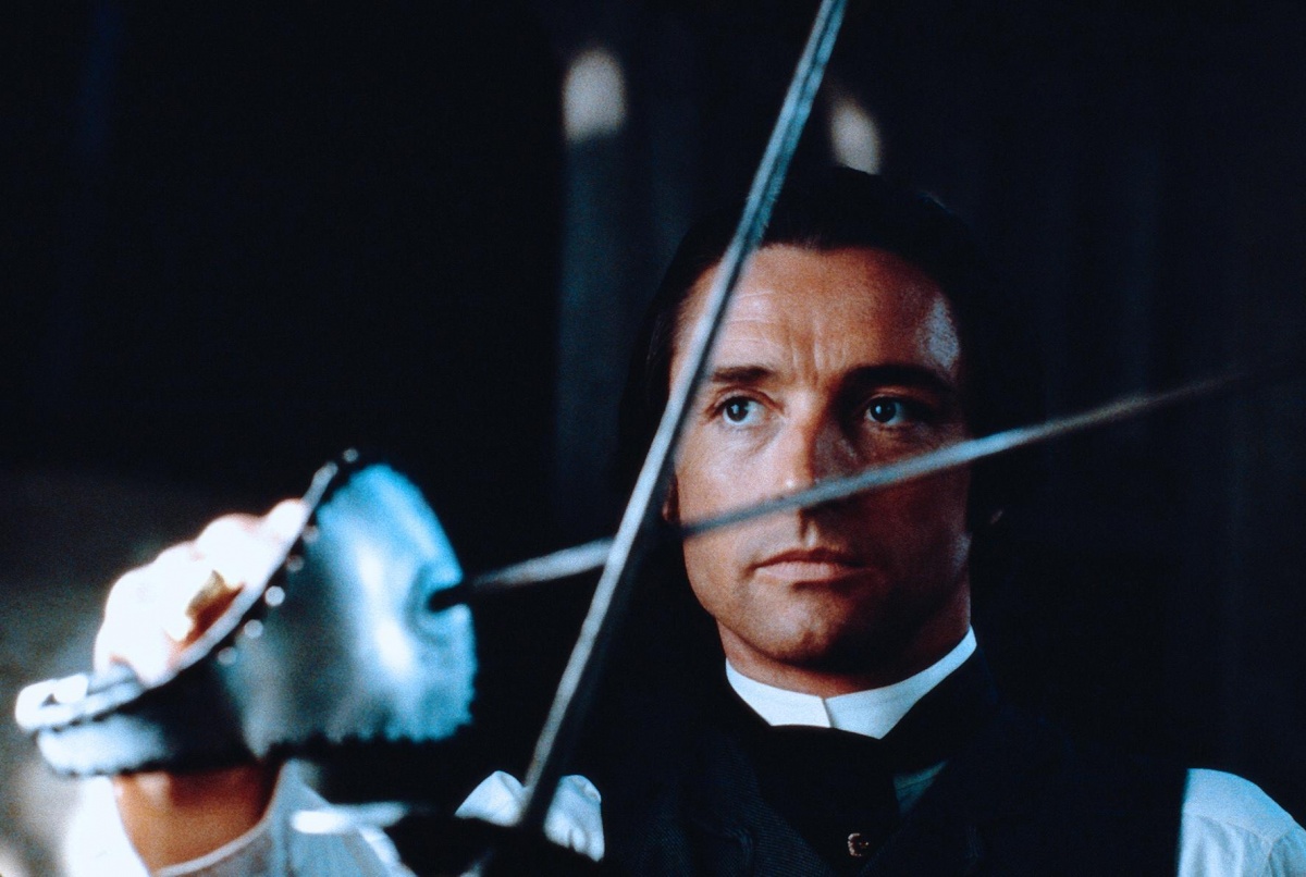 Кадры из Молодой Шерлок Холмс (1985)