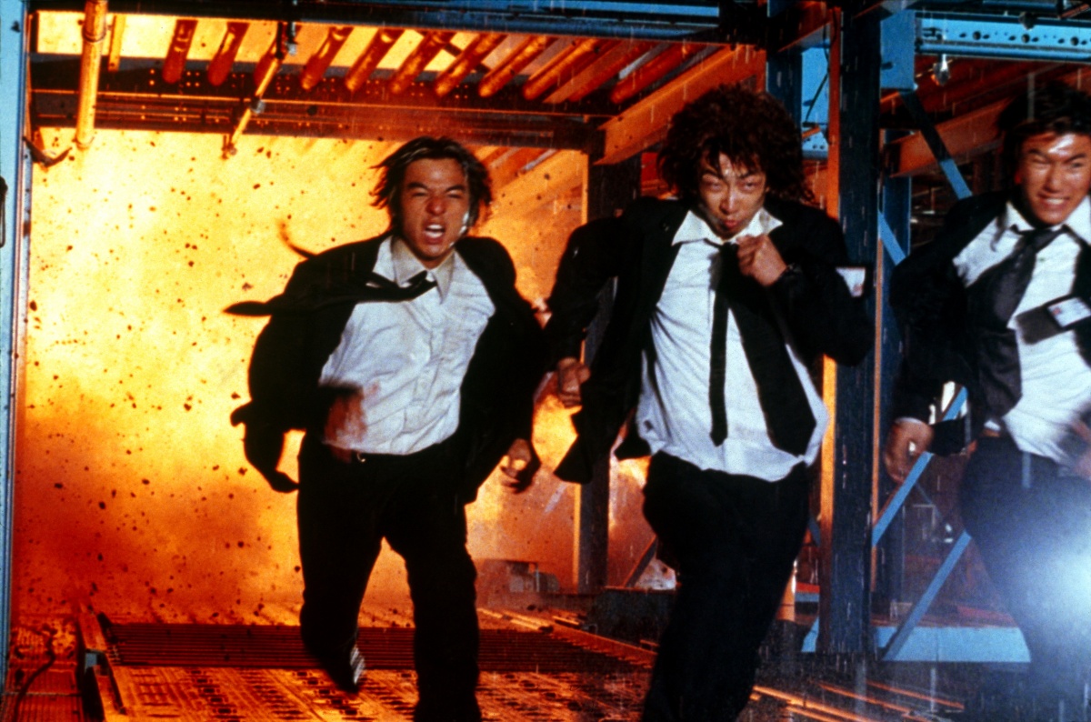 Кадры из Полиция будущего (1999)