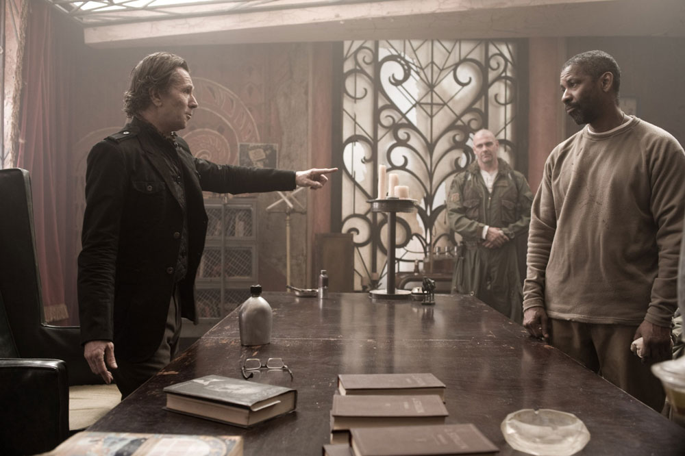 Кадры из Книга Илая (2010)