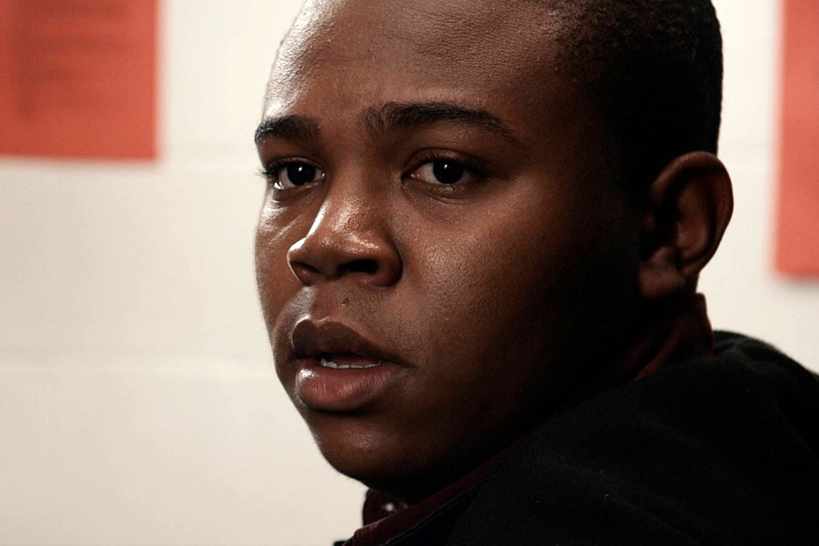 Кадры из Спасти жизнь (2009)