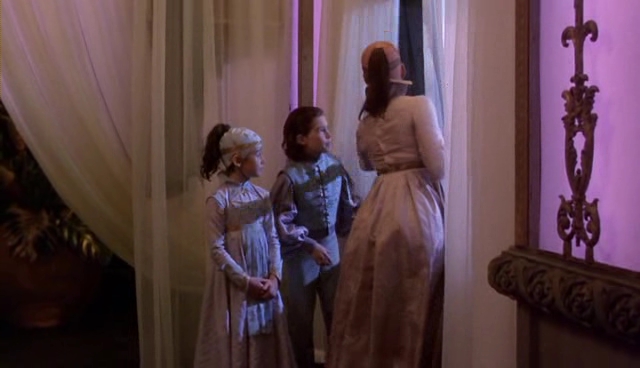 Кадры из Вавилон 5: В начале (1998)