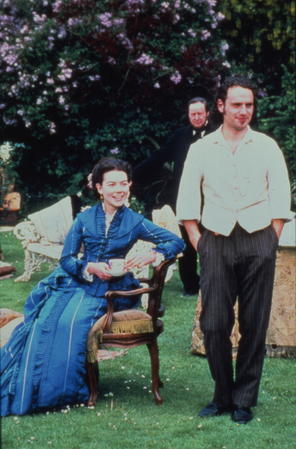 Кадры из Женщина в белом (1998)