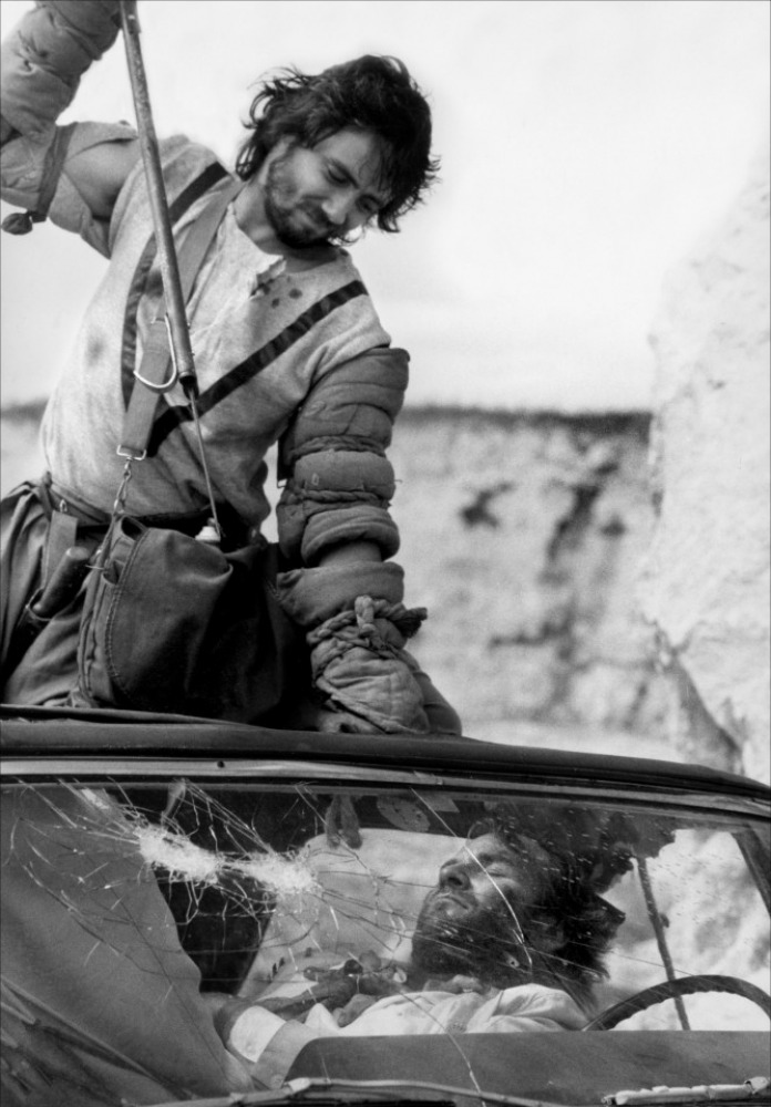 Кадры из Последняя битва (1983)