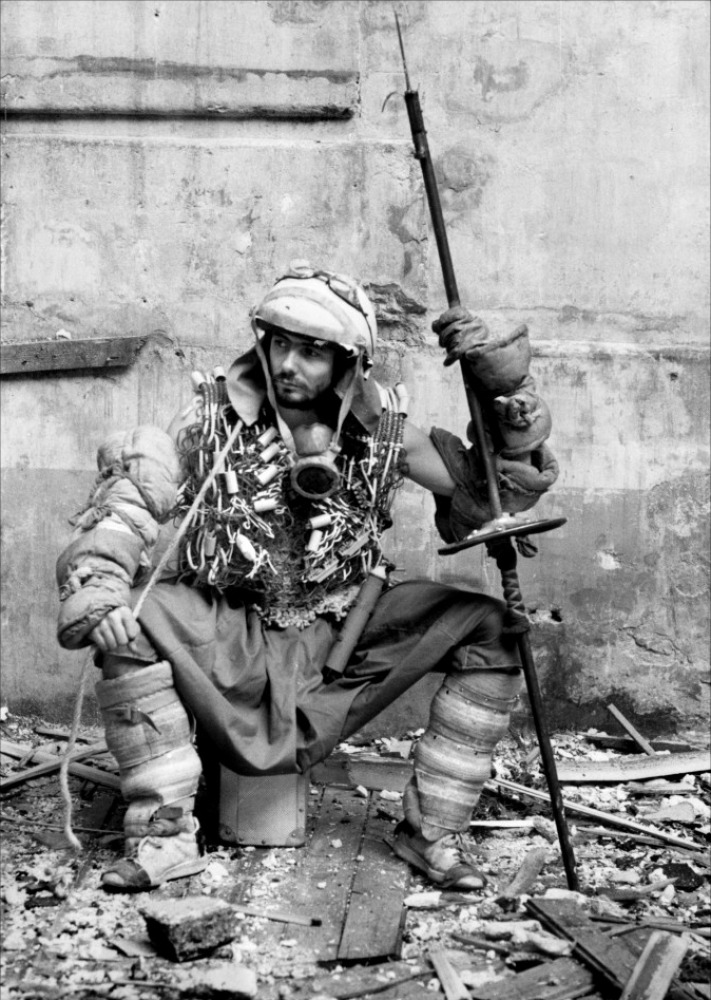 Кадры из Последняя битва (1983)