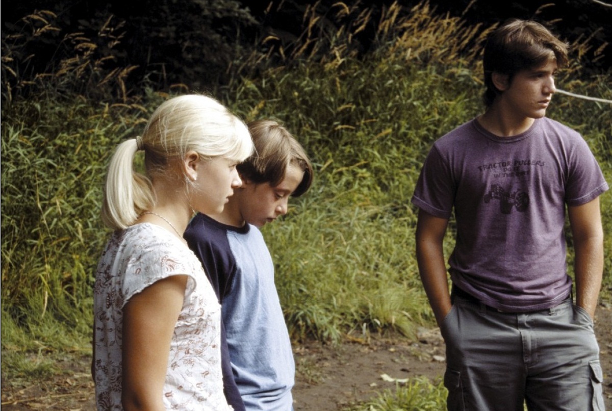 Кадры из Жестокий ручей (2004)