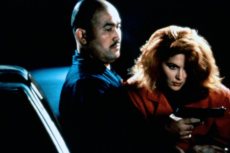 Кадры из Честь и ярость 2: Враждебный захват (1993)