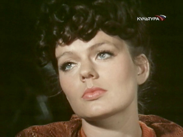 Кадры из Смерть под парусом (1977)