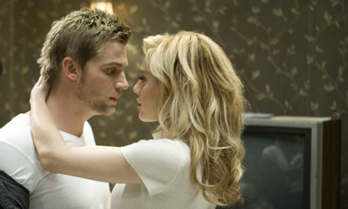 Кадры из Напротив по коридору (2009)