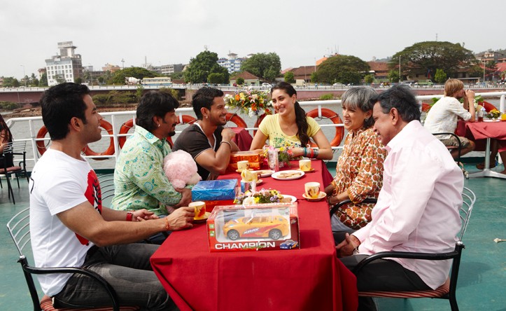 Веселые мошенники 3 (2010)