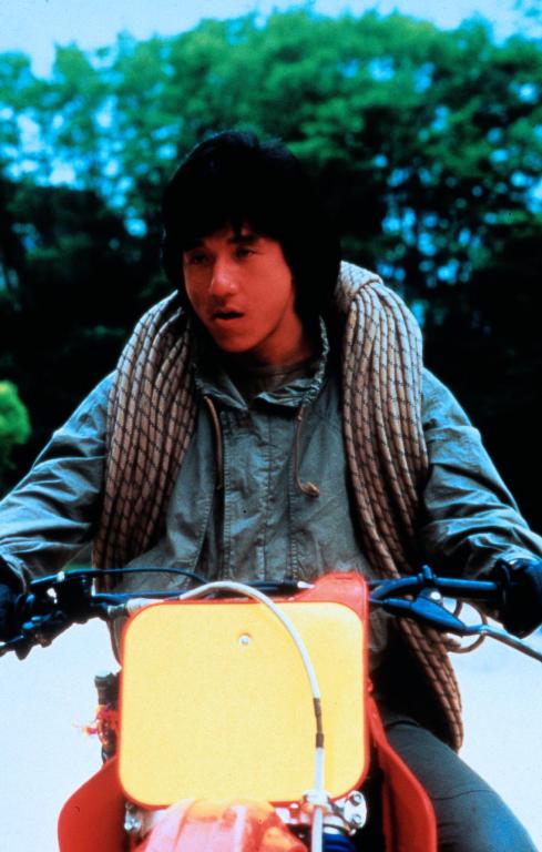 Кадры из Доспехи Бога (1986)