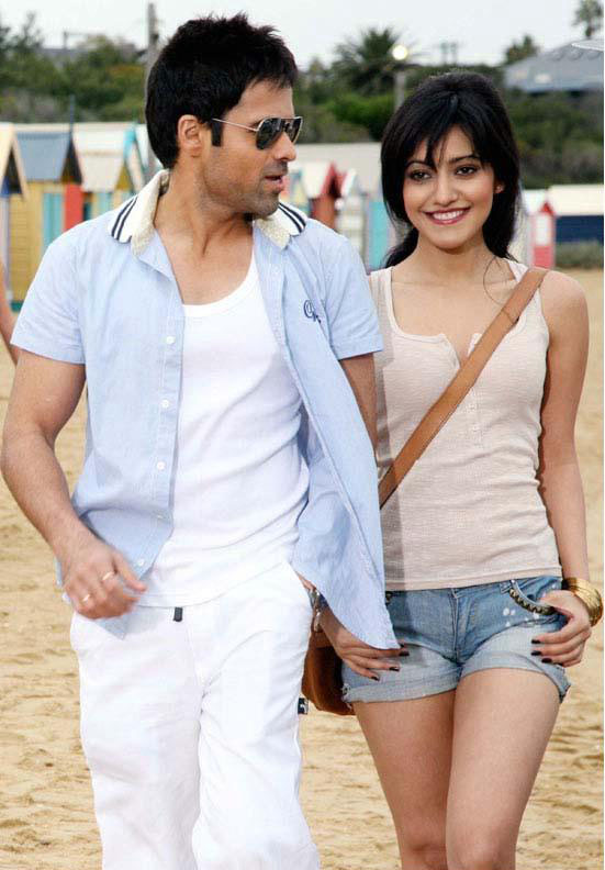 Кадры из На крючке: Хорошо быть плохим (2010)