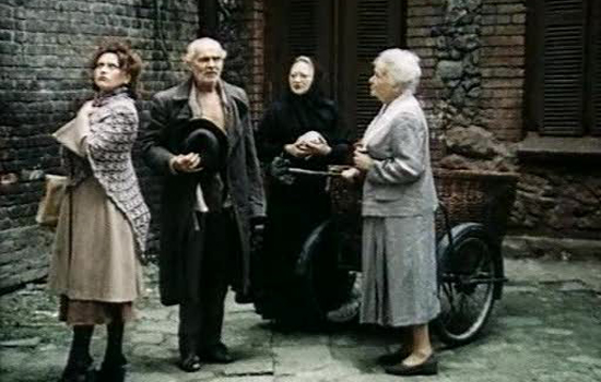 Кадры из Мать Мария (1982)