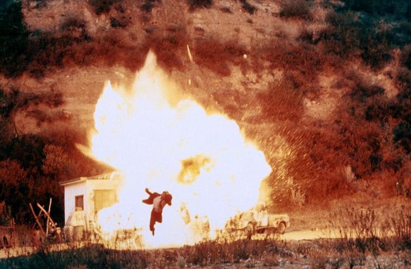 Кадры из Предательство за предательством (1997)