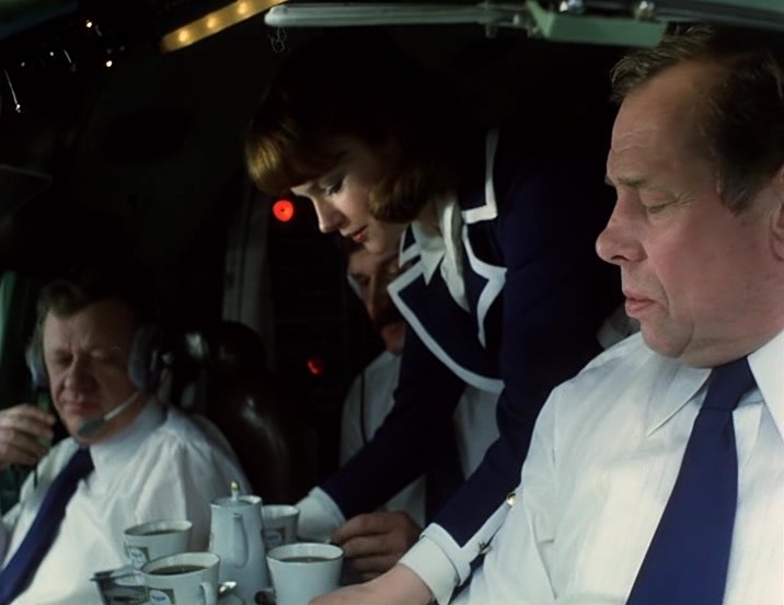 Кадры из Экипаж (1980)