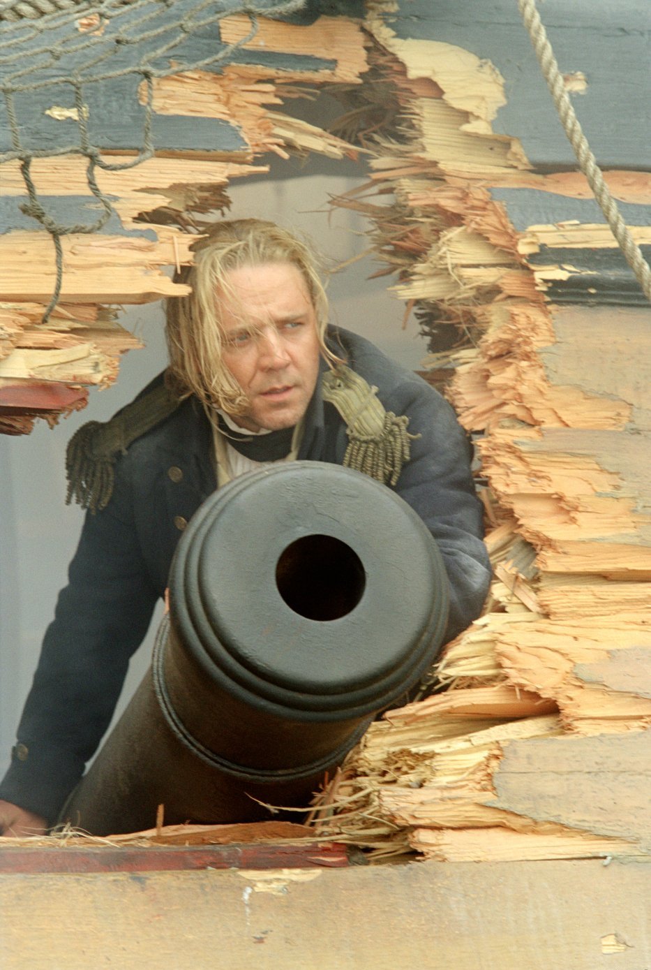 Кадры из Хозяин морей: На краю Земли (2003)