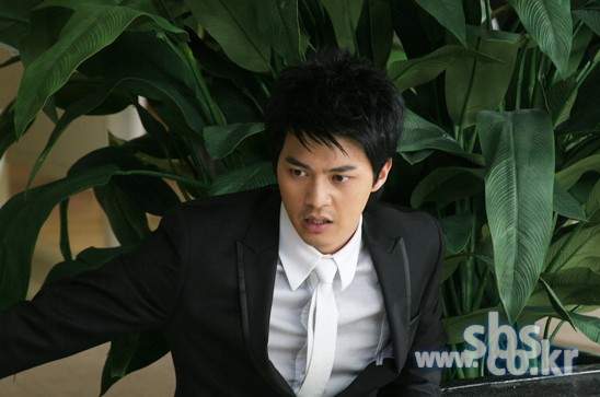 Кадры из Зачем ты пришёл в мой дом? (2008)