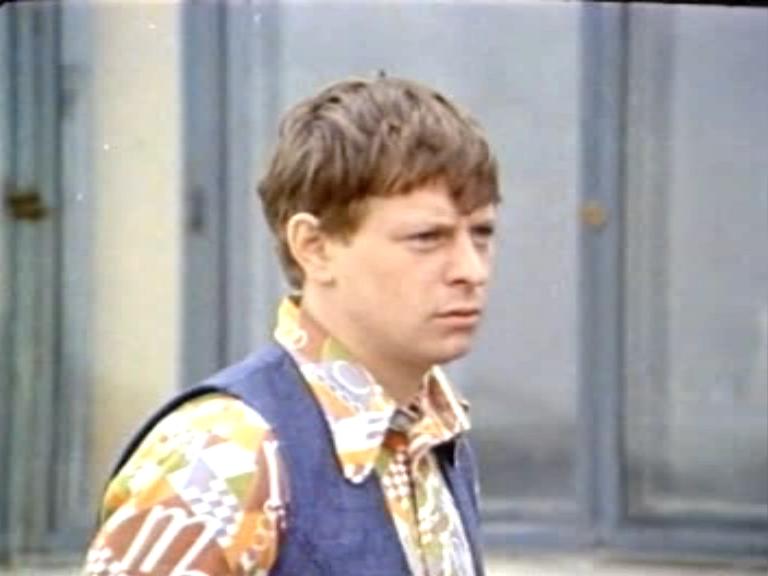 Женатый холостяк (1982)