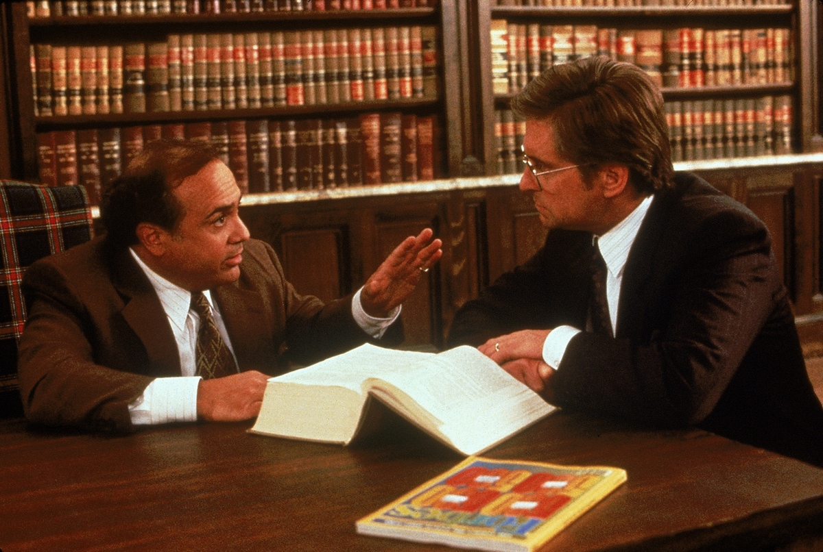 Кадры из Война супругов Роуз (1989)