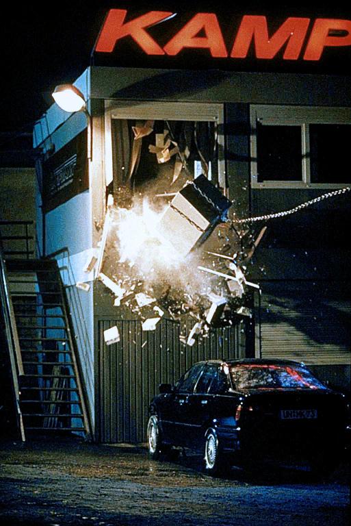 Кадры из Верняк (1999)