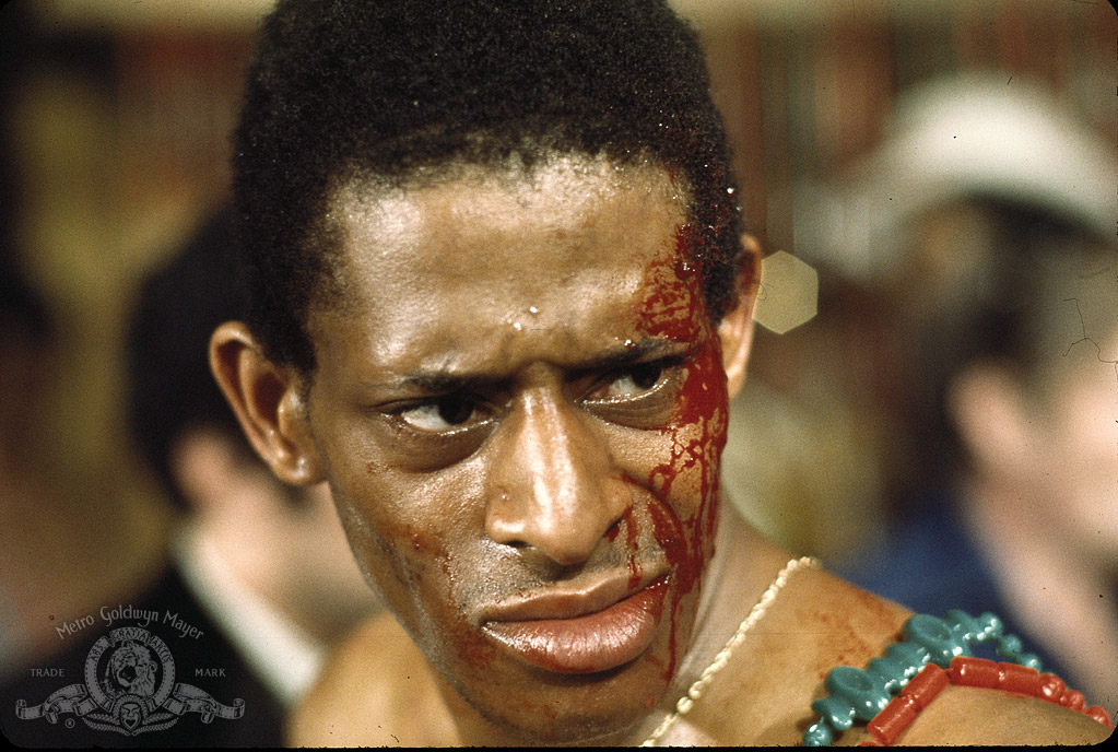 Кадры из На той стороне 110-й улицы (1972)