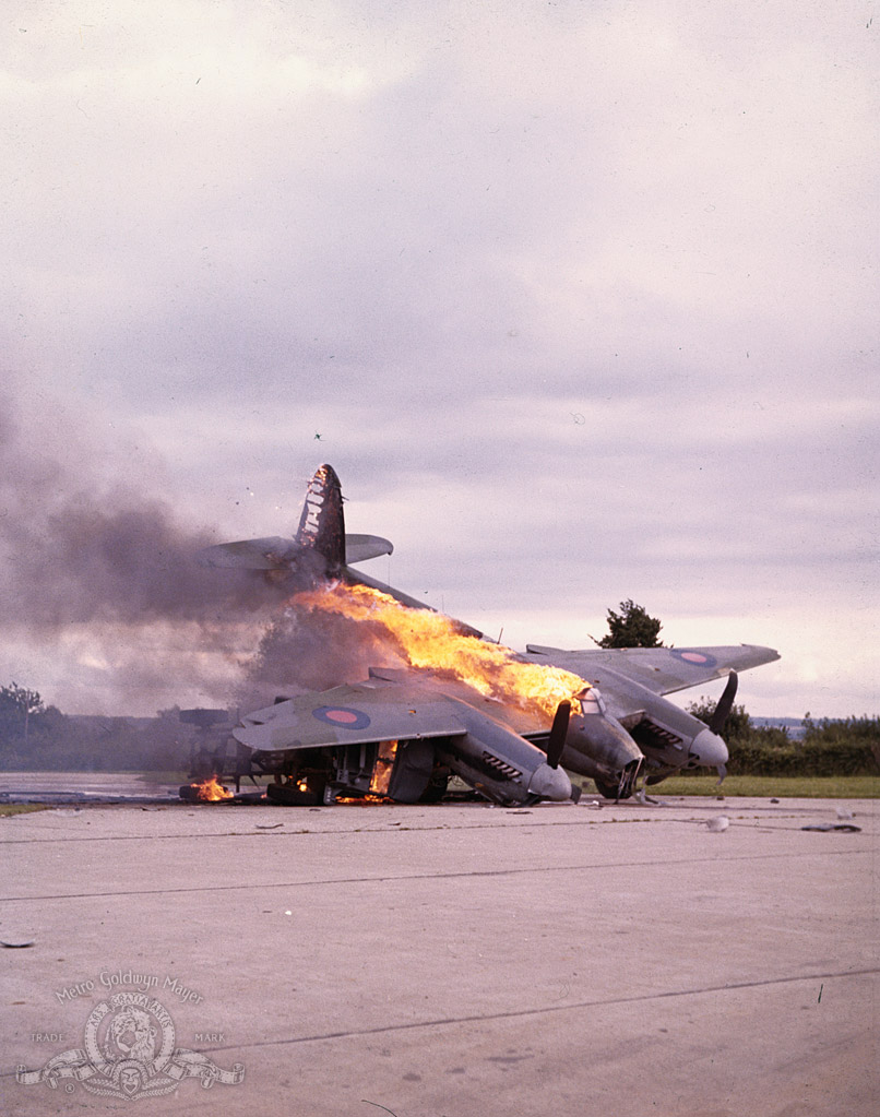 Эскадрилья 633 (1964)