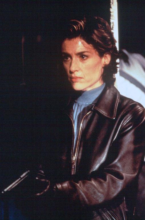 Кадры из Собиратель костей (1998)