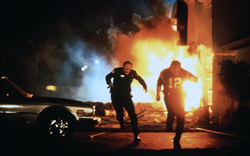 Кадры из Взятие Беверли Хиллз (1991)