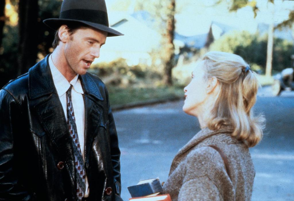 Кадры из Фрэнсис (1982)