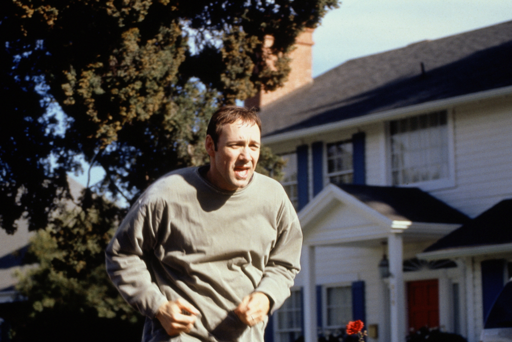 Кадры из Красота по-американски (1999)