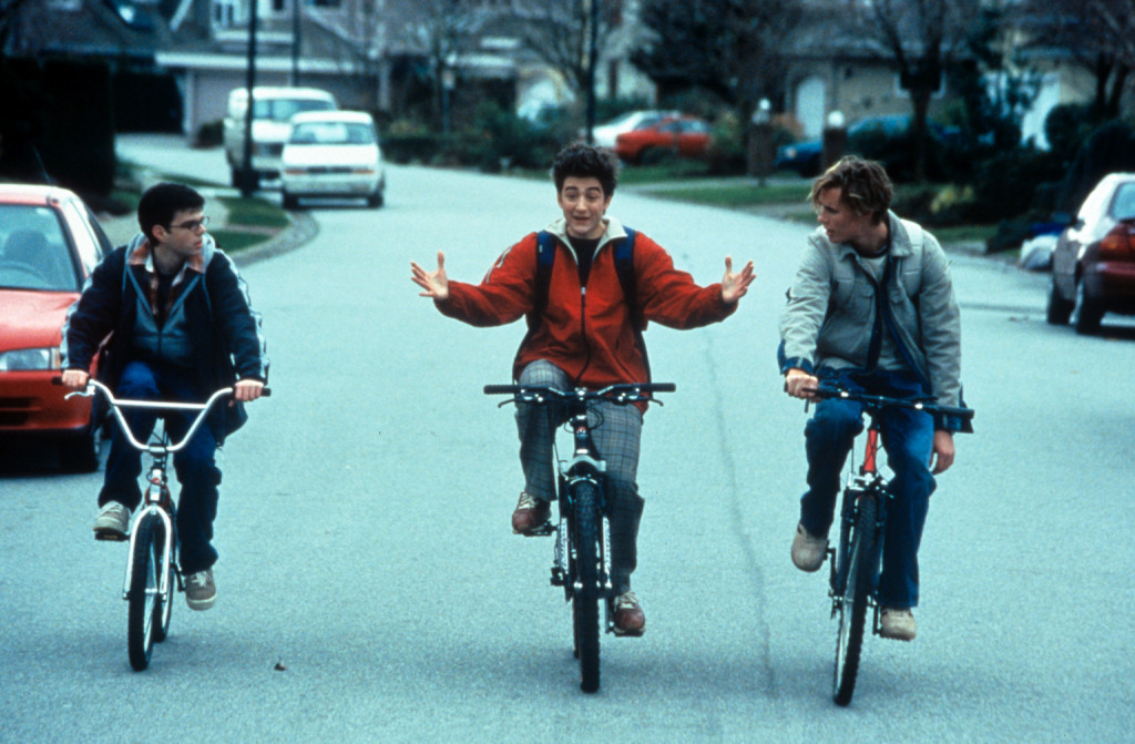 Кадры из Почти в законе (2003)