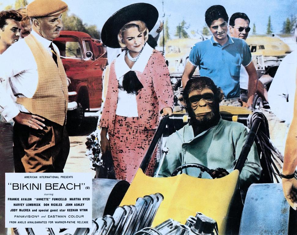 Кадры из Пляж бикини (1964)