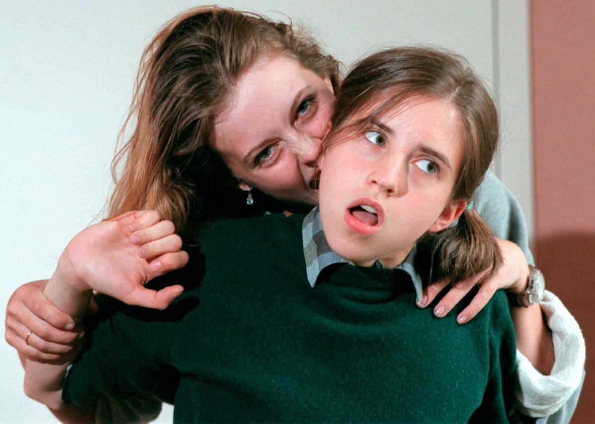 Кадры из Сестра оборотня (2004)