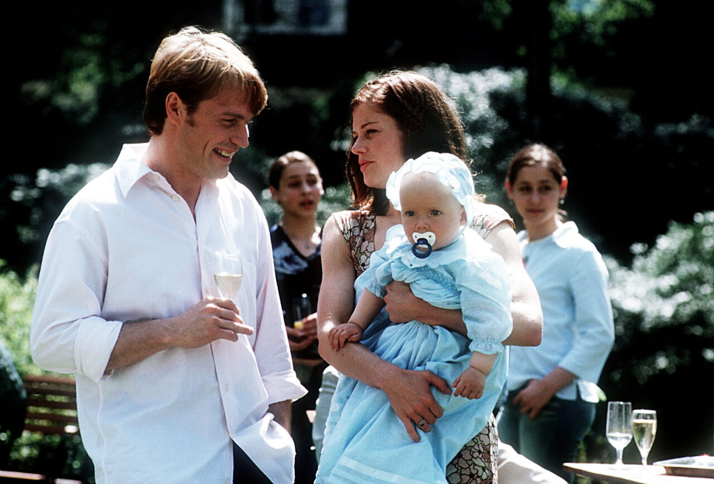 Кадры из Адам и Ева (2003)