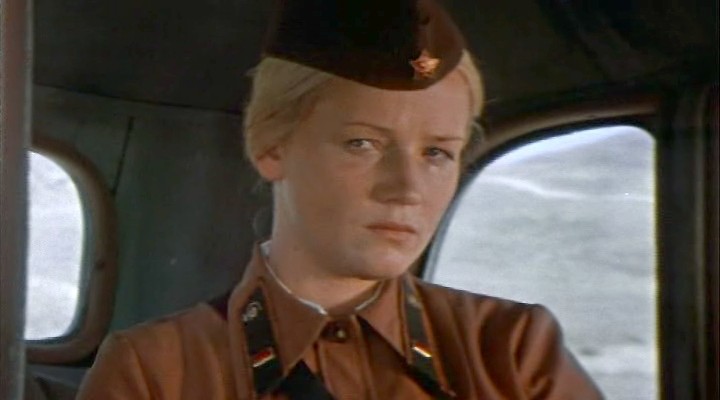 Приказ: Огонь не открывать (1982)