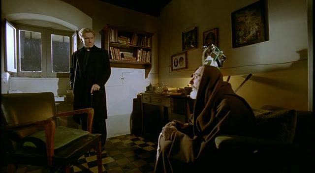 Кадры из Отец Пио (2000)