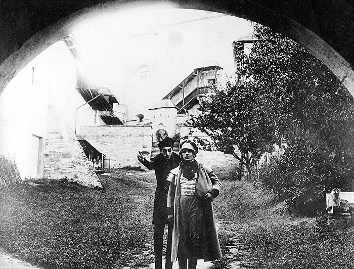 Носферату, симфония ужаса (1922) Носферату, симфония ужаса (1922)