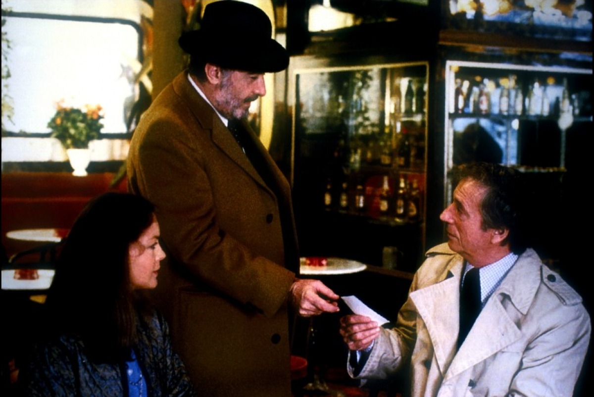 Кадры из Свет женщины (1979)