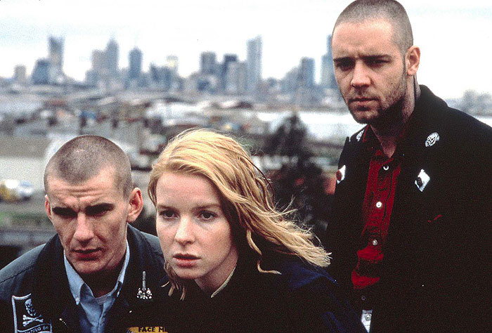 Кадры из Скины (1992)