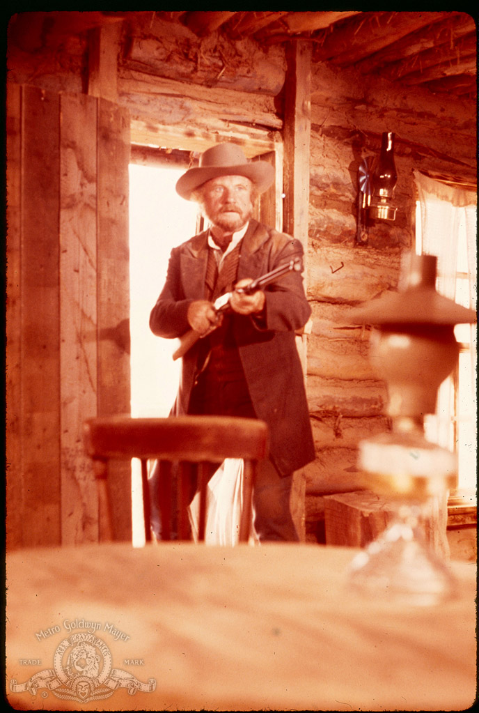 Кадры из Билли-две шляпы (1974)