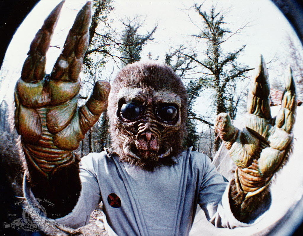 Кадры из Пришелец (1985)