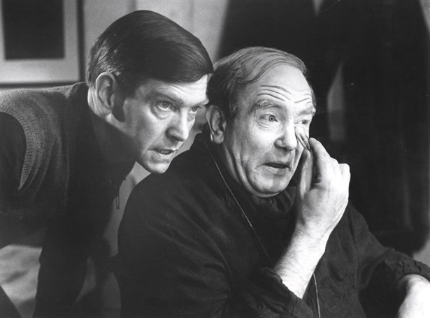 Кадры из Костюмер (1983)