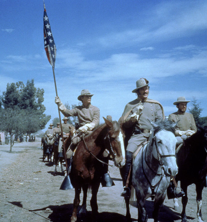 Кадры из Непобежденные (1969)