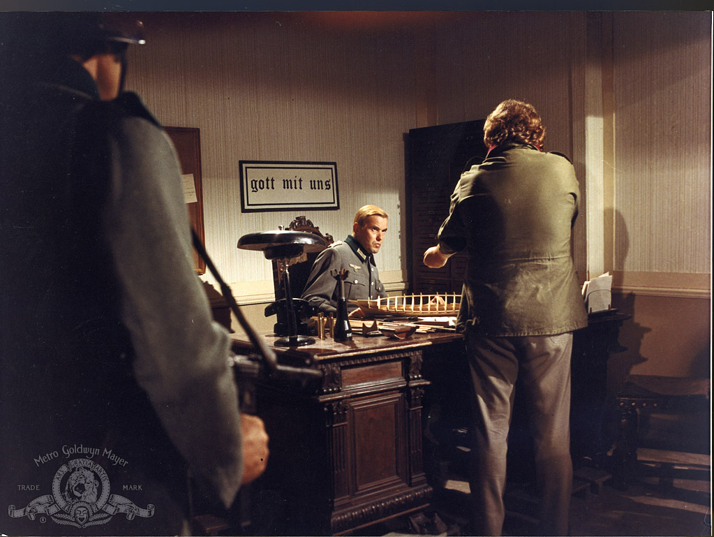 Герои в аду (1974)