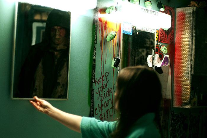 Кадры из Хэллоуин 2 (2009)