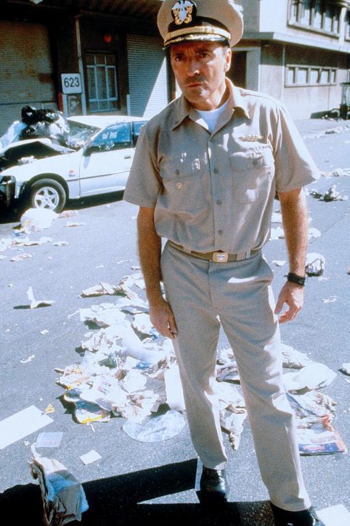 Кадры из На последнем берегу (2000)