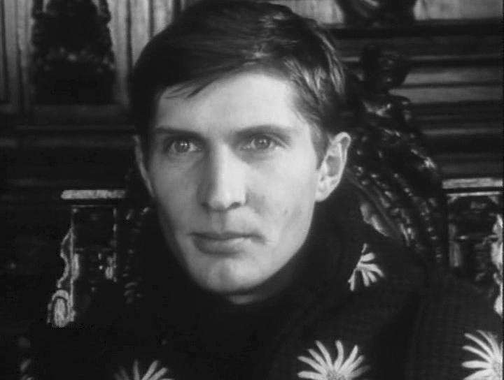 Кадры из Кто вернется — долюбит (1968)