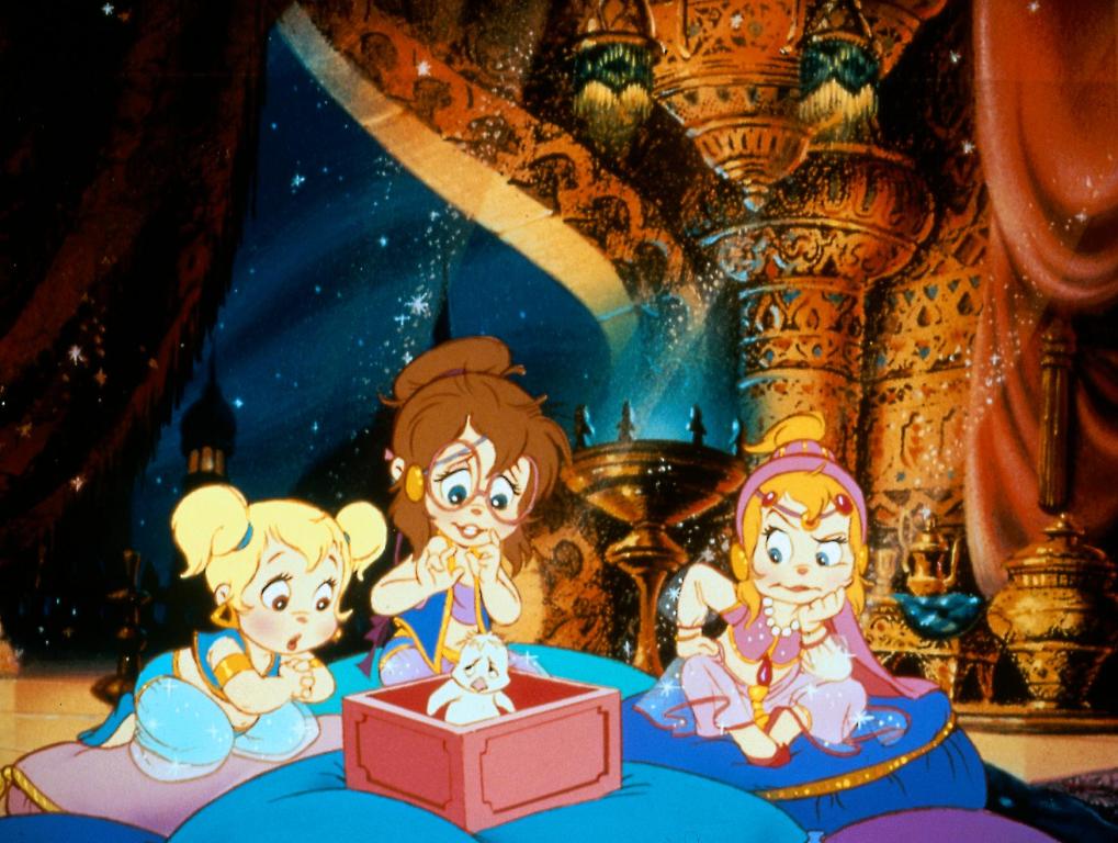 Кадры из Приключения бурундучков (1987)