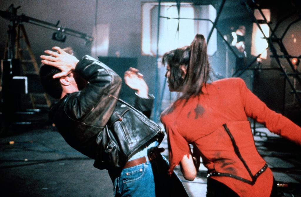 Кадры из Сканнеры 3: Переворот (1992)